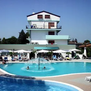 https://oasi-verde.hotelinveneto.com